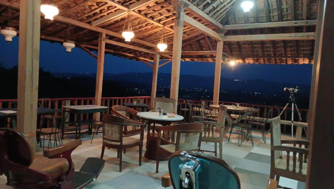 Omah Singo Stay & Resto Yogyakarta 반툴 외부 사진